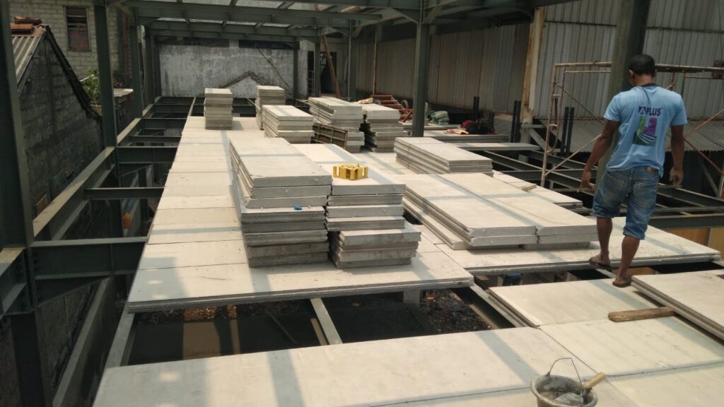harga sandwich panel ringan